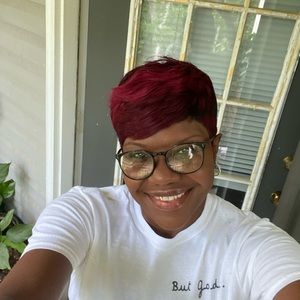 Meet your Posher, Nikki